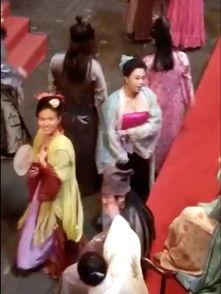 横店爆料女孩视频播放全集,揭开娱乐圈背后真相 第2张 横店爆料女孩视频播放全集,揭开娱乐圈背后真相 第2张